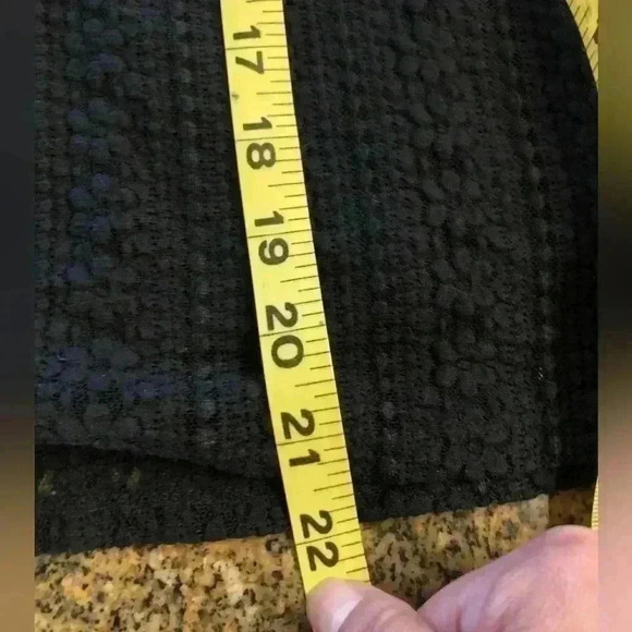 Iris black lace front ruffle key hole blouse top women medium - Picture 9 of 10